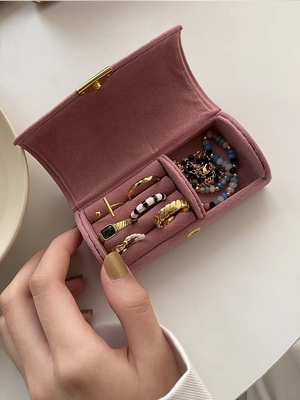 NEW EXQUISITE HIGH-GRADE VELVET JEWELRY BOX RING BRACELET NECLACE CÓ CÓ CÓ CÓ CÓ CÓ CÓ CÓ CÓ CÓ CÓ