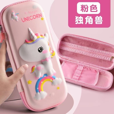 Sự mới mẻ và nhiệt tình Hình ảnh phi hành gia quyến rũ trên vỏ bút chì EVA