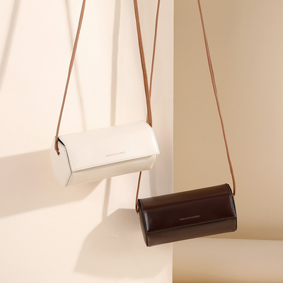 2024 NEW SIMPLE FASHION SIZE BAG NETWORK RED EVERYTHING SINGLE SHOULDER CROSSBODY FEMALE BAG FASHION NICHE CYLINDER BAG SIZE SIZE SIZE SIZE
