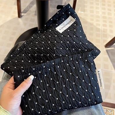 Polka DOT ĐEN ĐUỐT VÀO VÀO VÀO VÀO VÀO VÀO VÀO VÀO VÀO VÀO VÀO