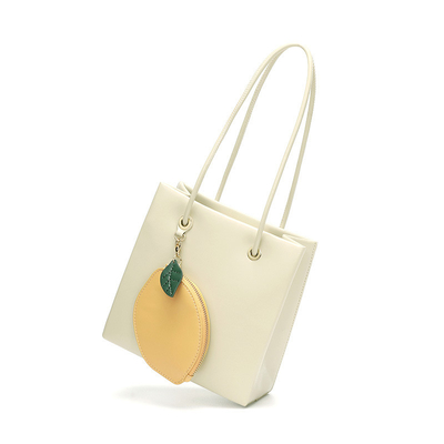 2024 THE NEW FASHION ONE-SHOULDER WOMEN'S BAG ALL THE ARMIPIT SMALL SQUARE BAG NICHE DESIGN SENSE RETRO CROSSBODY BAG WOMEN Những chiếc túi xách phụ nữ có một vai
