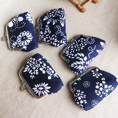 ETHNIC STYLE BATIK coin purse MINI BUCKLE small purse túi tiền nữ
