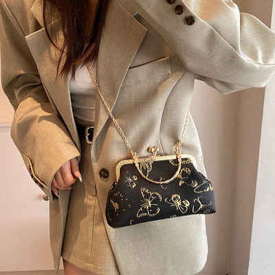 NEW CHINESE STYLE CHEONGSAM DINNER BAG FOR WOMEN 2024 PRINCE/SUMMER NEW HANDBAG SENIOR CHAIN CROSSBODY BAG Những chiếc túi xách mới dành cho phụ nữ
