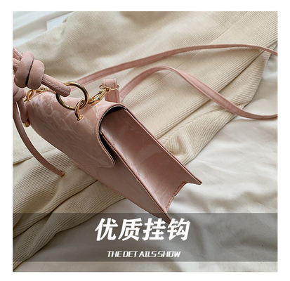 HANDBAG cao cấp Đàn bà TREND NEW FASHION NICHE DESIGN HAND BILL OF LOADING SHOULDER BAG Tất cả các kết cấu