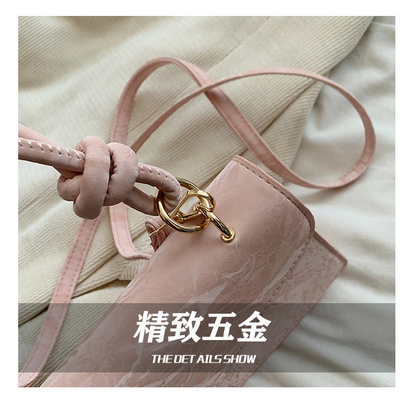 HANDBAG cao cấp Đàn bà TREND NEW FASHION NICHE DESIGN HAND BILL OF LOADING SHOULDER BAG Tất cả các kết cấu