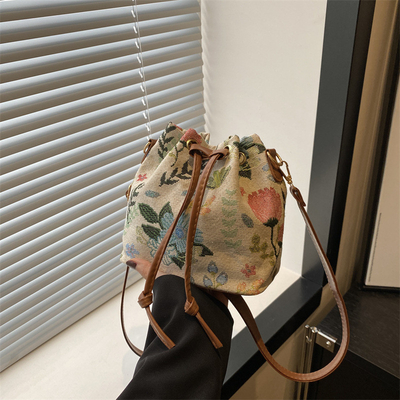 NEW CHINESE NATIONAL WIND ARMIPIT BUCKET BAG SIMPLE FASHION TREND SUMMER NEW LINEN STYLE HIGH-GRADE SENSE SINGLE SHOULDER (Tạm dịch: Một vai duy nhất)