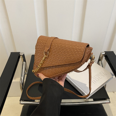 High Sense Fashion Saddle phổ biến mùa xuân / mùa hè đan túi nhỏ đơn giản tất cả trong một túi crossbody