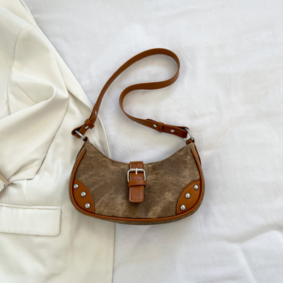 FRAENCH FASHION Casual underarms bag women 2024 NEW TEXTURE BAGUETTE BAG Đơn giản màu sắc patchwork vai túi TIDE