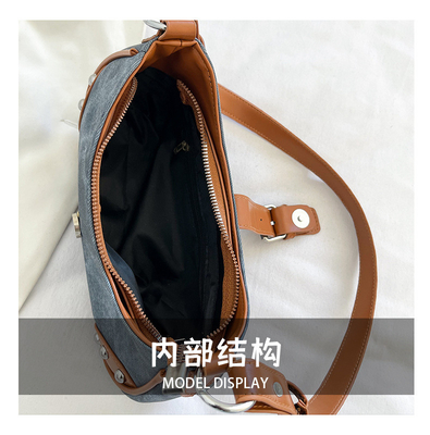 FRAENCH FASHION Casual underarms bag women 2024 NEW TEXTURE BAGUETTE BAG Đơn giản màu sắc patchwork vai túi TIDE