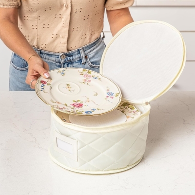 7PC Đồ chứa chứa với 48 cắt theo kích thước cảm thấy bên trong.