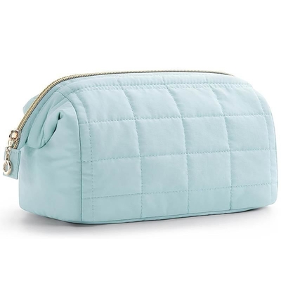 Túi mỹ phẩm puffy túi mỹ phẩm được thiết kế với một vật liệu puffy là mềm như nó bền