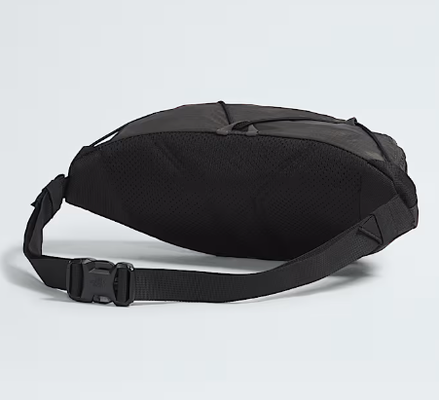 Terra Lumbar 3L Hip Pack được thiết kế để phù hợp với một cơ thể đang chuyển động.