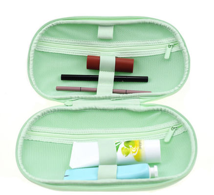 Hộp đựng EVA chuyên nghiệp được thiết kế cho độ bền và chức năng với nhiều ngăn để tổ chức