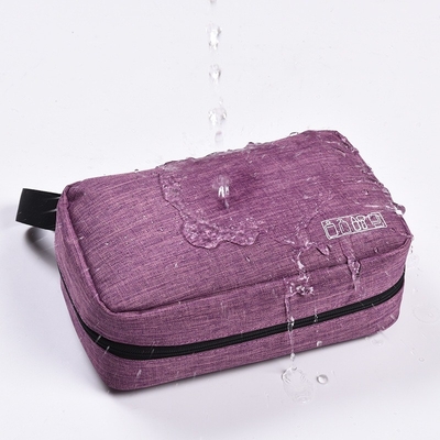 Túi đựng đồ vệ sinh bằng vải Polyester Travel 600D Túi đựng đồ trang điểm có lớp lót 210D